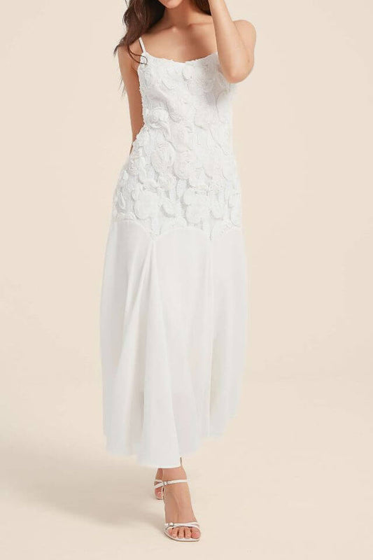 Floral Applique Scoop Neck Maxi Dress