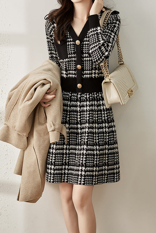 Elegant V-neck Houndstooth Knit Dress