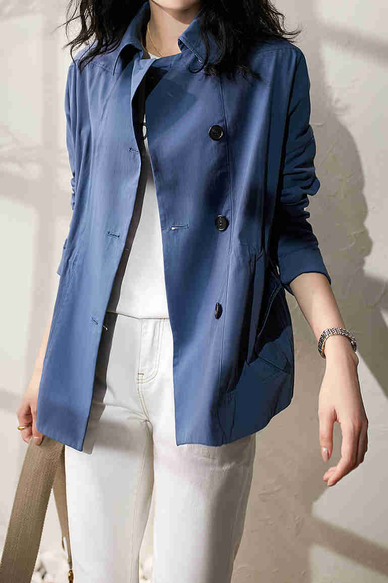 Simple lapel trench coat