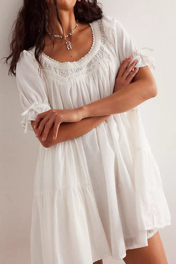Loose Lace Trim Round Neck Ruched Dress