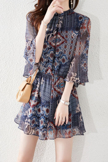 Vintage Waist-Cinching Dress